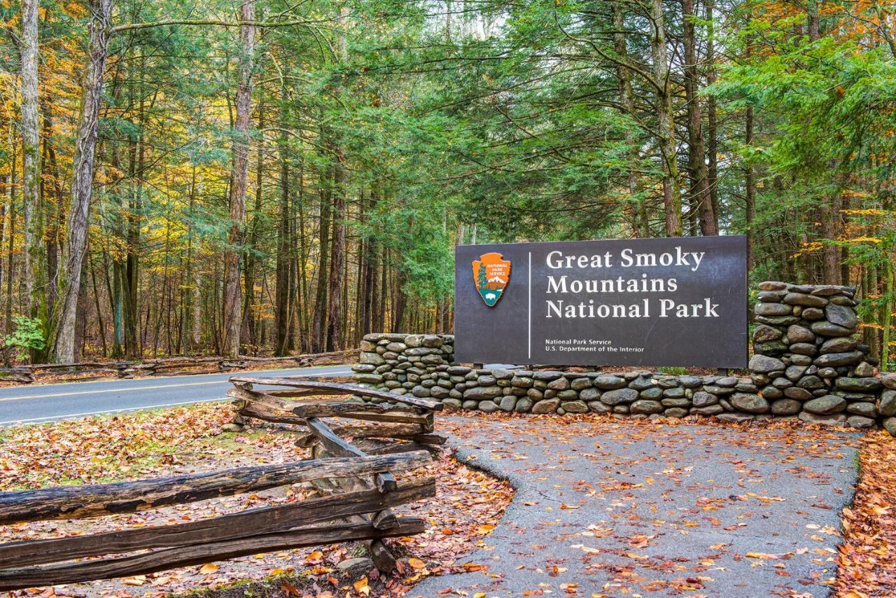 Naughty By Nature Gatlinburg Luaran gambar